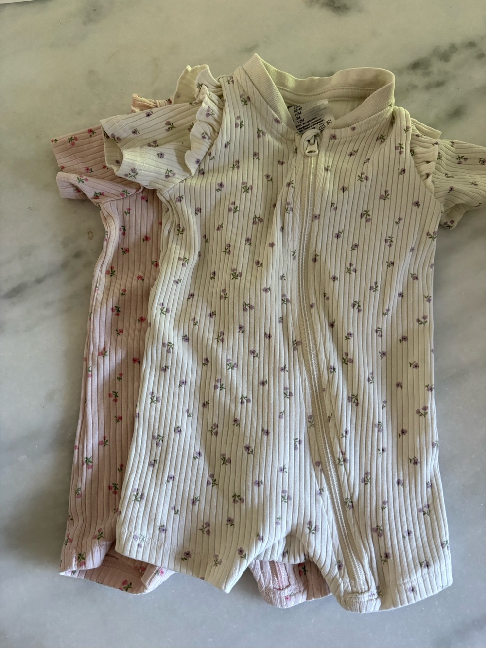 H&M Baby Girl Bundle (newborn and 0-3 month Sizes) - Picture 7 of 11